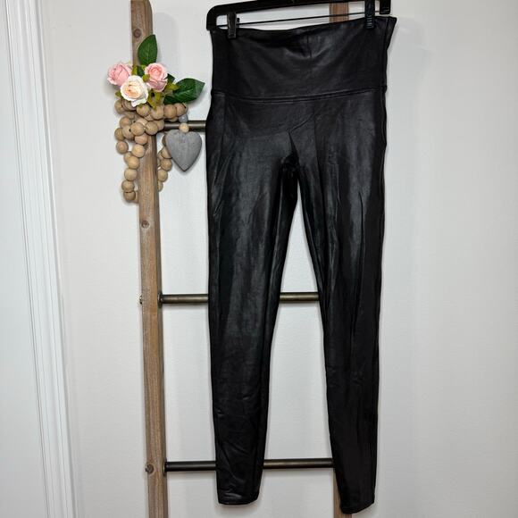 Spanx‎ Black Faux Leather Leggings Size Large - Picture 1 of 8